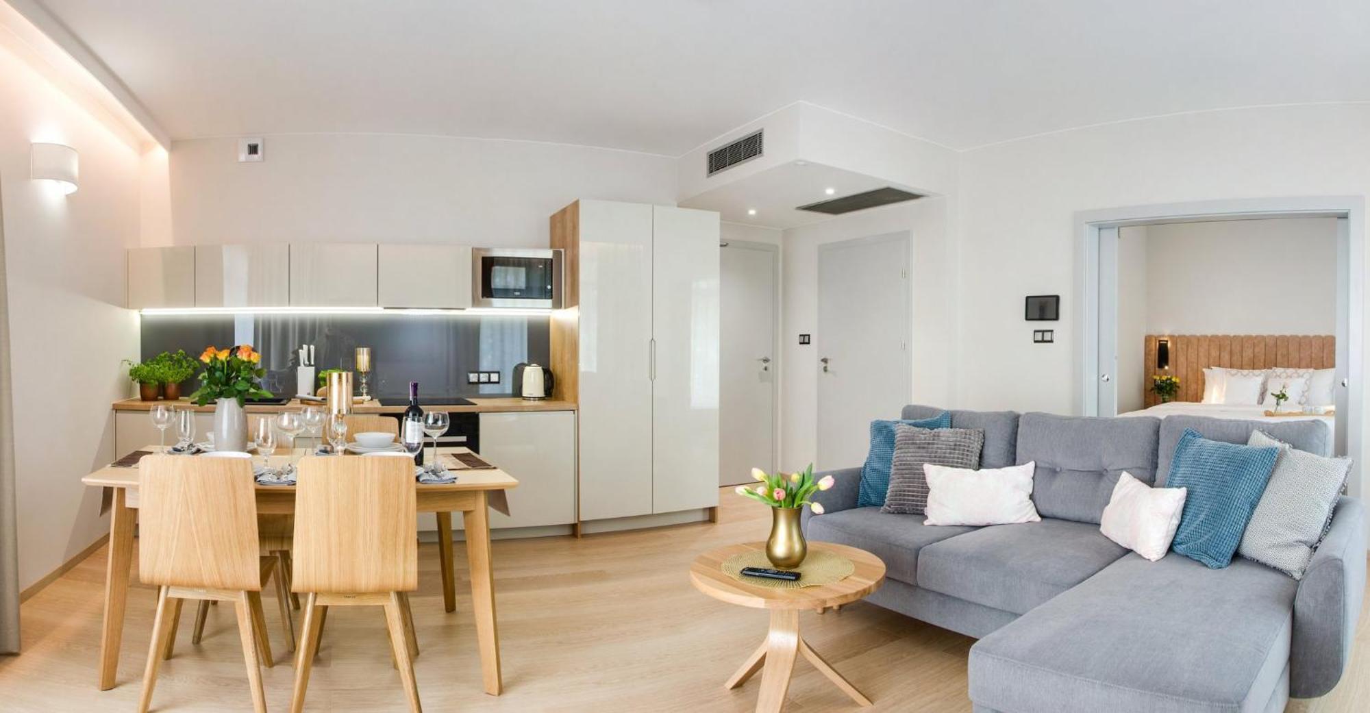 Verde Apartments Centrum Klimatyzacja คอซซาลิน ภายนอก รูปภาพ
