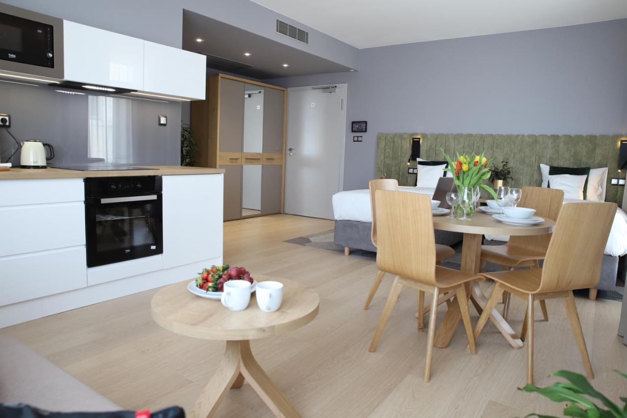 Verde Apartments Centrum Klimatyzacja คอซซาลิน ภายนอก รูปภาพ